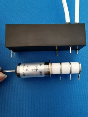 kaufen 5KV Gleichspannung 25A Hochspannungs-HF-Relaischalter Kleiner Kontaktwiderstand Stabiler Betrieb online manufacture