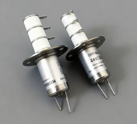 kaufen Des Bändchen-Hochspannungsvakuumrelais-DC5KV Strom Betriebsder spannungs-30A online manufacture