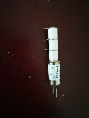 Weißes keramisches 10KV JPK43C234 12VDC Rf-25A für Antennenkoppler-Anwendung tragend Hochspannungs-Relais-Schalter